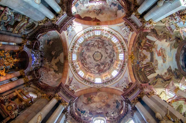 Praga República Checa 2020 Interior Igreja São Nicolau Mala Strana — Fotografia de Stock