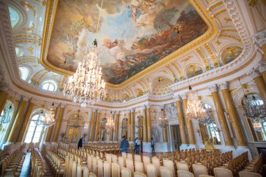 WARsaw, POLAND - 11.02.2020 Kraliyet Kalesi veya sarayı. Saray tarihi bir anıt ve Polonya 'daki UNESCO Dünya Mirası sahası.. 