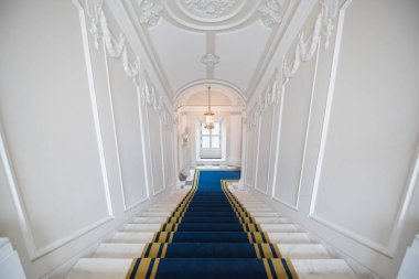 WARsaw, POLAND - 11.02.2020 Kraliyet Kalesi veya sarayı. Saray tarihi bir anıt ve Polonya 'daki UNESCO Dünya Mirası sahası.. 