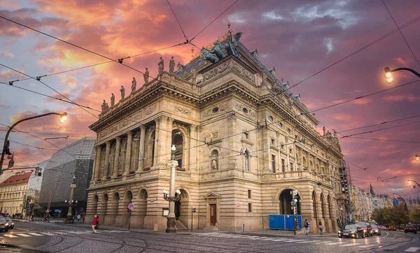 Prag Tschechische Republik September 2019 Abendblick Auf Das Nationaltheater Von — Stockfoto