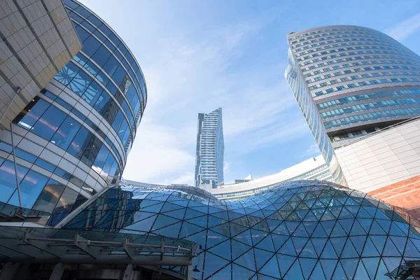 Waarschuwing Polen April 2019 Winkelcentrum Zlote Tarasy Winkelcentrum Omgeven Door — Stockfoto