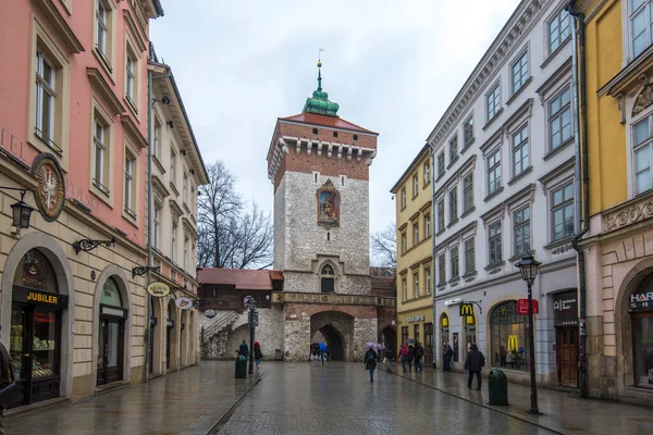 Krakow Poland April 2019 Florian Gate Або Florian Gate Готична — стокове фото