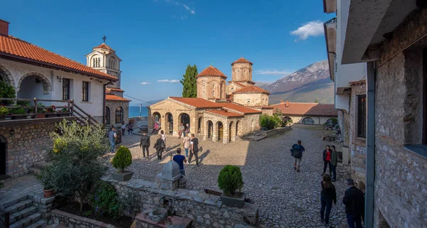 マケドニア共和国オフリド Fyrom 2019年10月16日 10世紀東正教会の聖ナウム修道院教会は オフリド市の南 オフリド湖沿いに位置しています 観光のトップ — ストック写真