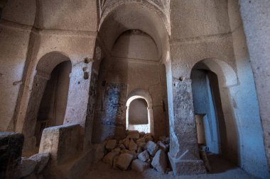 Selime Katedrali. Türkiye 'nin Kapadokya kentindeki Selime Manastırı. Selime, Ihlara Vadisi 'nin sonundaki kasaba. Manastır en büyük dini binalardan biridir. Mağara oluşumları.