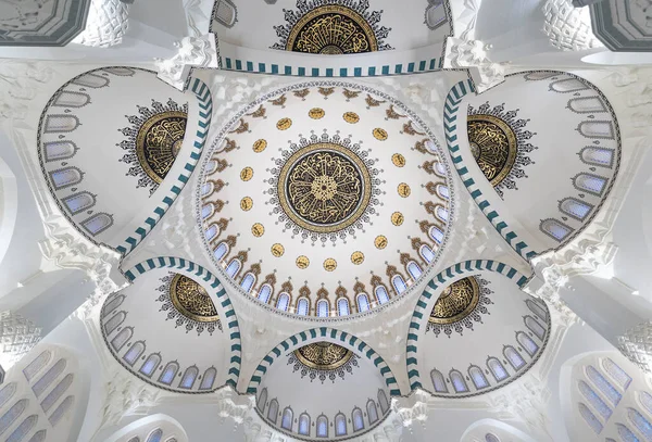 Ankara Turquía Octubre 2019 Interior Nueva Mezquita Melike Hatun Cerca — Foto de Stock