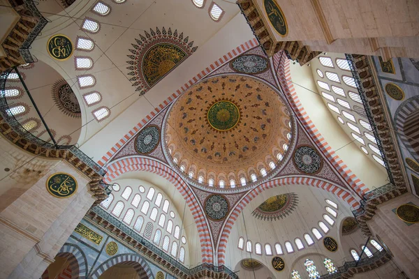 Istanbul Turquia Abril 2019 Interior Mesquita Suleymaniye Suleymaniye Cami Maior — Fotografia de Stock