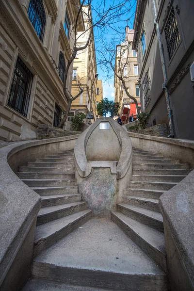 Istambul Turquia Maio 2019 Camondo Stairs Kamondo Merdivenleri Distrito Galata — Fotografia de Stock