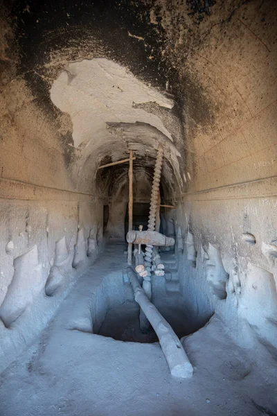 Cappadocië Turkije November 2019 Binnen Grotkerk Bezirhane Belisrma Het Dorp — Stockfoto