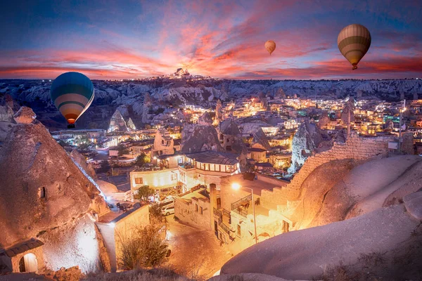 Belles Scènes Dans Parc National Goreme Des Montgolfières Colorées Volent — Photo