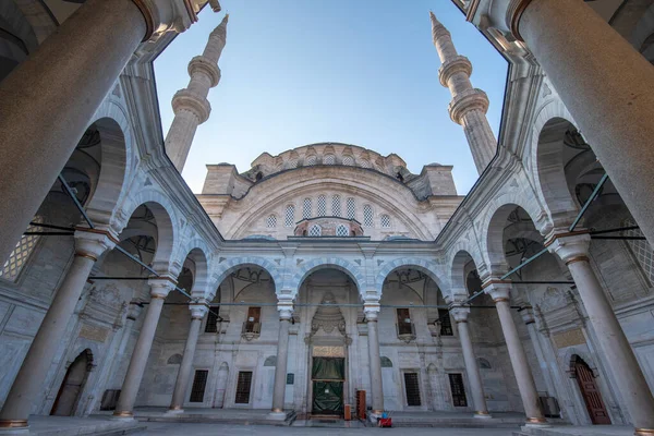 Istanbul Turchia Veduta Della Moschea Nuruosmaniye Turca Camii Primo Edificio — Foto Stock
