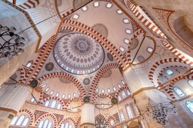 İstanbul, Türkiye - 14 Nisan 2019: Sehzade Camii veya Şehzade Camii (Türkçe: Şehzade Camii), Fatih ilçesine bağlı bir Osmanlı imparatorluk camii.