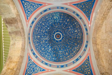 İstanbul, Türkiye - 04 Mayıs 2019: Kilic Ali Paşa Camii, 1580 ve 1587 yılları arasında Osmanlı İmparatorluğu 'nun Büyük Mimarı Sinan Ağa tarafından tasarlandı ve inşa edildi