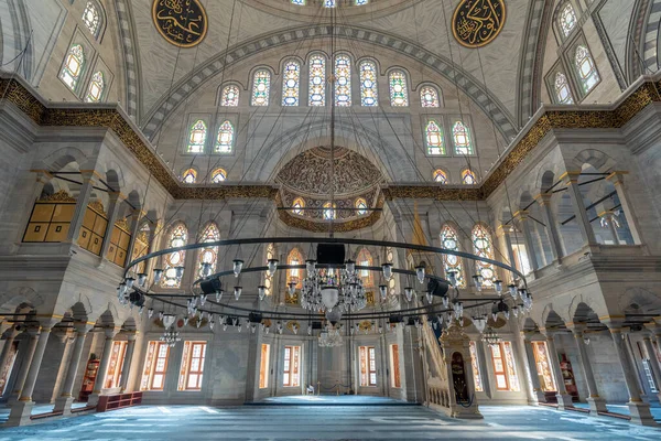 Istambul Turquia Abril 2019 Interior Mesquita Nuruosmaniye Turco Camii Primeiro — Fotografia de Stock