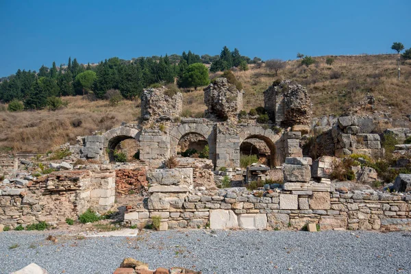 エフェソス セルクク イズミル トルコ エフェスの古代都市 ユネスコの世界遺産は イオニア海岸にある古代ローマの建物です トルコのほとんどの古代都市を訪問 — ストック写真