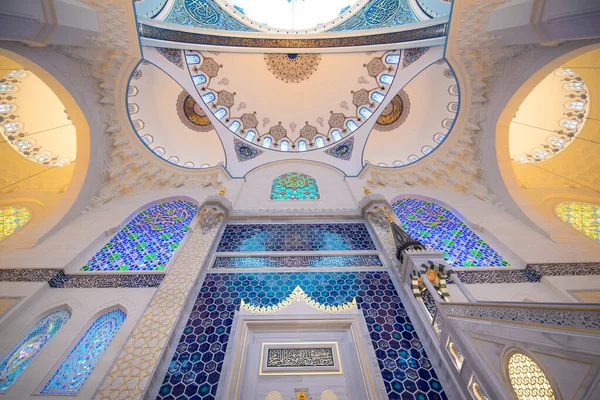 Istambul Turquia Abril 2019 Interior Mesquita Camlica Nova Mesquita Maior — Fotografia de Stock