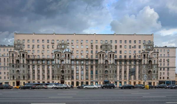 Moscú Rusia 2020 Una Fachada Del Edificio Estilo Neobarroco Clásico —  Fotos de Stock