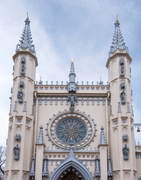 Peterhof Sankt Petersburg Ryssland Gotiska Kapellet Eller Kyrkan Heliga Välsignade — Stockfoto