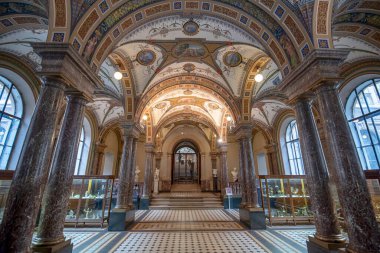 Saint Petersburg, Rusya - 25 Kasım 2019: St. Petersburg 'daki Baron Stieglitz Devlet Anıtsal ve Endüstriyel Sanat ve Tasarım Akademisi İçişleri Müzesi