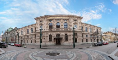 Saint Petersburg, Rusya - 05 Kasım 2019: St. Petersburg 'daki Baron Stieglitz Devlet Anıtsal ve Endüstriyel Sanatlar ve Tasarım Akademisi Müzesi
