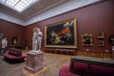Saint Petersburg, Rusya - 05 Kasım 2019: Devlet Rus Müzesi. Müze, St. Petersburg 'daki en büyük Rus sanat eserleri deposudur.. 