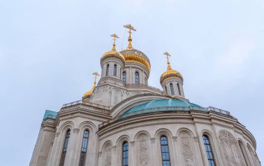 Sretensky Manastırı 'nın Hıristiyan Ortodoks Kilisesi manzarası. Rusya 'nın Moskova katedralindeki Yeni Şehitler ve İtirafçılar
