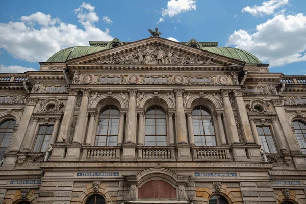 Санкт Петербург Россия View Museum Baron Stieglitz State Academy Monumental — стоковое фото