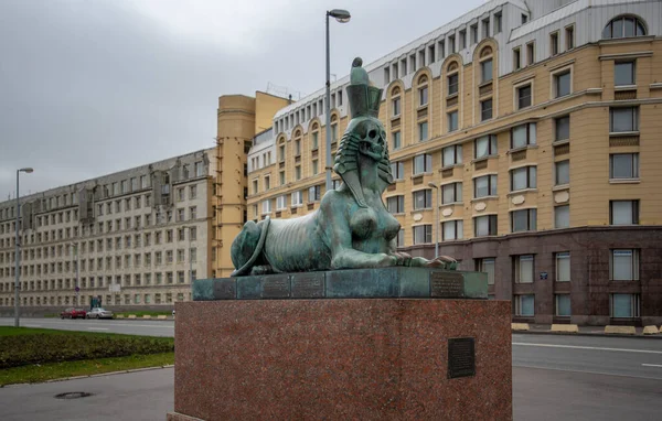 サンクトペテルブルク ロシア 11月 2019 ネヴァ川近くの政治的表現の犠牲者への記念碑のスフィンクス — ストック写真