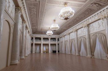 Aziz Pettersburg. RUSSIA - 11 Ocak 2020: Shuvalov Sarayı şimdi St. Petersburg Faberge Müzesi 'ne ev sahipliği yapmaktadır