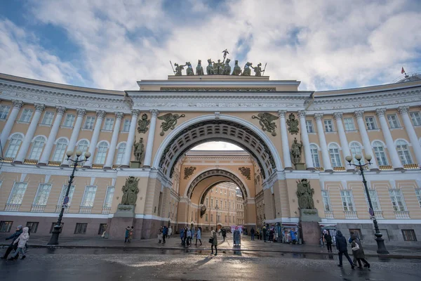 Petrohrad Rusko Listopadu 2019 Náměstí Zimního Paláce Budova Generálního Štábu — Stock fotografie