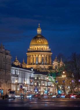 Saint Isaac Katedrali veya Isaakievskiy Sobor, Rusya 'nın Saint Petersburg kentindeki en büyük Rus Ortodoks kilisesidir. En büyük ortodoks bazilikasıdır..