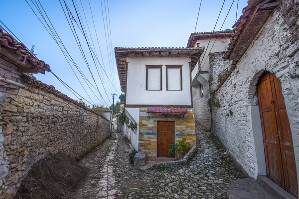 Cidade Histórica Casas Otomanas Tradicionais Cidade Velha Berat Distrito Mangalem — Fotografia de Stock