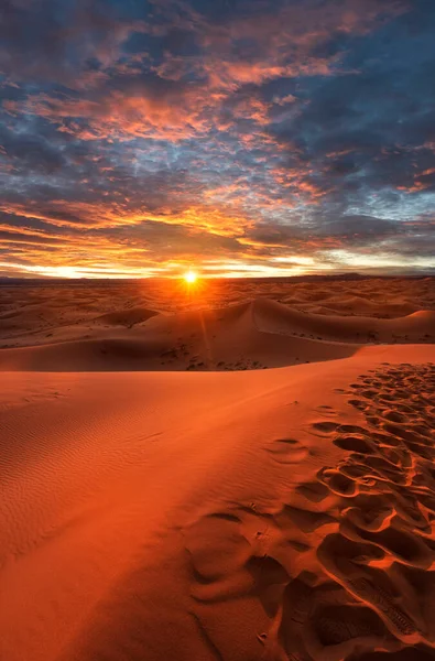 Sonnenuntergang Der Wüste Dünen Erg Chebbi Der Sahara Der Nähe — Stockfoto