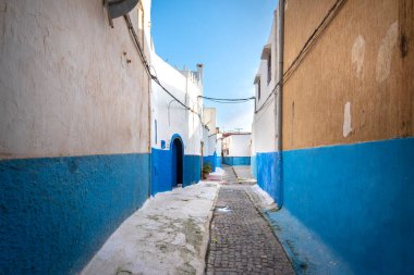 Rabat, Fas. Udayas Kasbah (Kasbah des Oudaias) antik kalesi, UNESCO Dünya Mirası Statüsü ve turistler arasında çok ünlü bir yer.