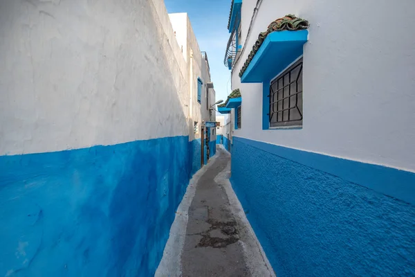 Rabat Marruecos Hermosa Calle Azul Blanco Dentro Kasbah Los Udayas — Foto de Stock