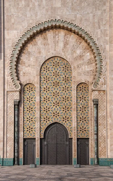 Casablanca Marrocos Mesquita Hassan Porta Latão Exterior Ornamentada Mesquita Hassan — Fotografia de Stock