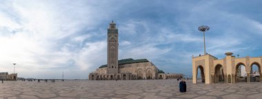 Casablanca, Fas 'taki Hasan II Camii. Fas 'taki en büyük cami ve Afrika' daki en güzel camilerden biri. Dünyanın en büyük 13. büyüğü..