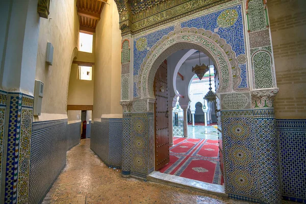 Fes Marruecos Noviembre 2019 Puerta Puerta Patio Interior Universidad Quaraouiyine — Foto de Stock