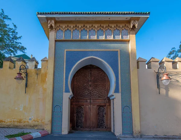 Traditional Moroccan Style Design Ancient Wooden Entry Door Old Medina — Stock Photo, Image