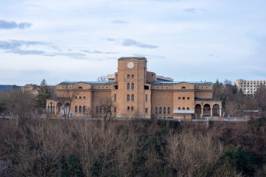 Veliko Tarnovo, Bulgaristan - 06 Mart 2019: Devlet Sanat Galerisi Boris Denev 'in kentteki görüntüsü