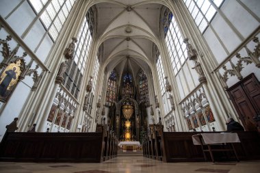 Viyana, Avusturya - 03.02.2020: Maria am Gestade Kilisesi. Ünlü gotik Katolik kilisesi 1414 yılında kutsanmıştır ve Wien 'deki en eski kiliselerden biridir..