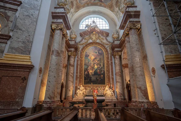 Вена Австрия 2020 Интерьер Карлскирче Церкви Святого Карла Барочная Церковь — стоковое фото