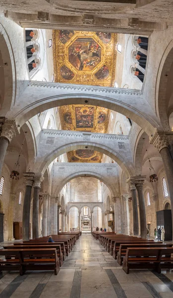 Bari Puglia Itália Junho 2020 Interior Basílica Pontifícia San Nicola — Fotografia de Stock