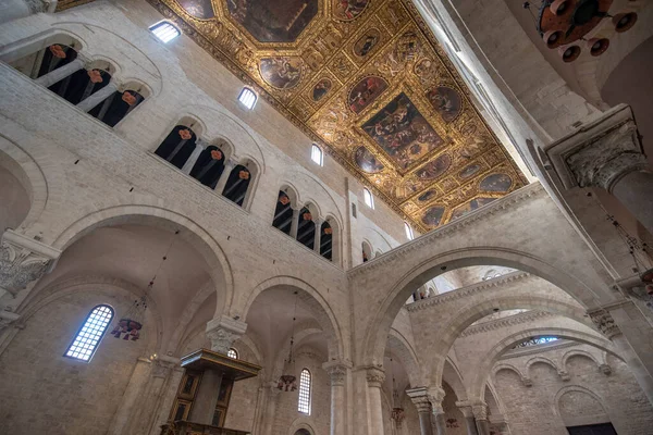 Bari Puglia Itália Junho 2020 Interior Basílica Pontifícia San Nicola — Fotografia de Stock