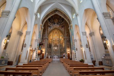 Lecce, Puglia, İtalya - 18 Mart 2019: Fulgentius Kilisesi Kilisesi (Chiesa Sant Antonio a Fulgenzio). İnanılmaz güzel boyalı tavan
