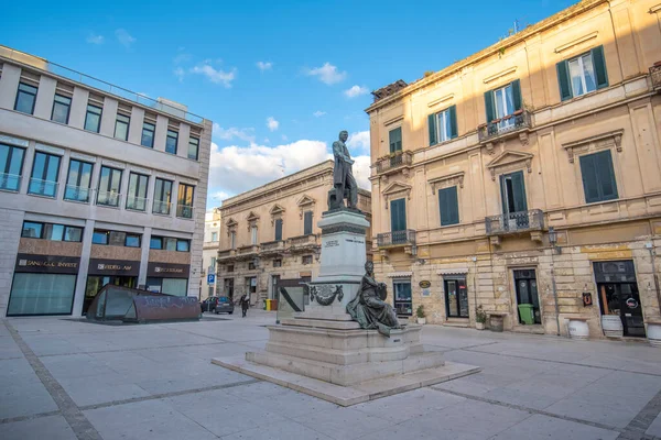 Lecce Puglia Marzo 2019 Statua Bronzo Del Monumento Piazza Sigismondo — Foto Stock