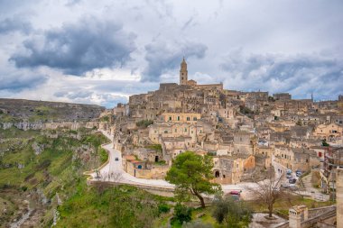 Matera, Basilicata, İtalya, eski kasaba (sassi di Matera), Avrupa Kültür Başkenti. San Pietro Barisano Kilisesi ve Duomo Katedrali. Unesco Dünya Mirası