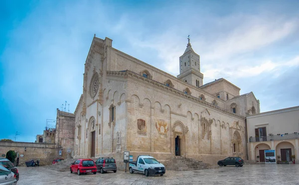 意大利Puglia Basilicata Matera 2019年2月20日 2019年欧洲文化之都Matera古城历史中心Piazza Duomo大教堂景观 — 图库照片