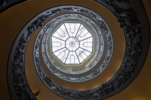 Museu Vaticano Cidade Vaticano Roma Itália 2020 Escadas Espiral Museu — Fotografia de Stock