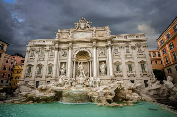 位于意大利罗马的丰塔纳喷泉 Fontana Naqui 这个城市最有名的景点之一 意大利罗马最大的巴洛克喷泉 夜晚最美的喷泉 — 图库照片