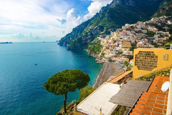 Positano Italy Colorful Houses Mediterranean Sea Part Small Haven Amalfi — Stock Photo, Image